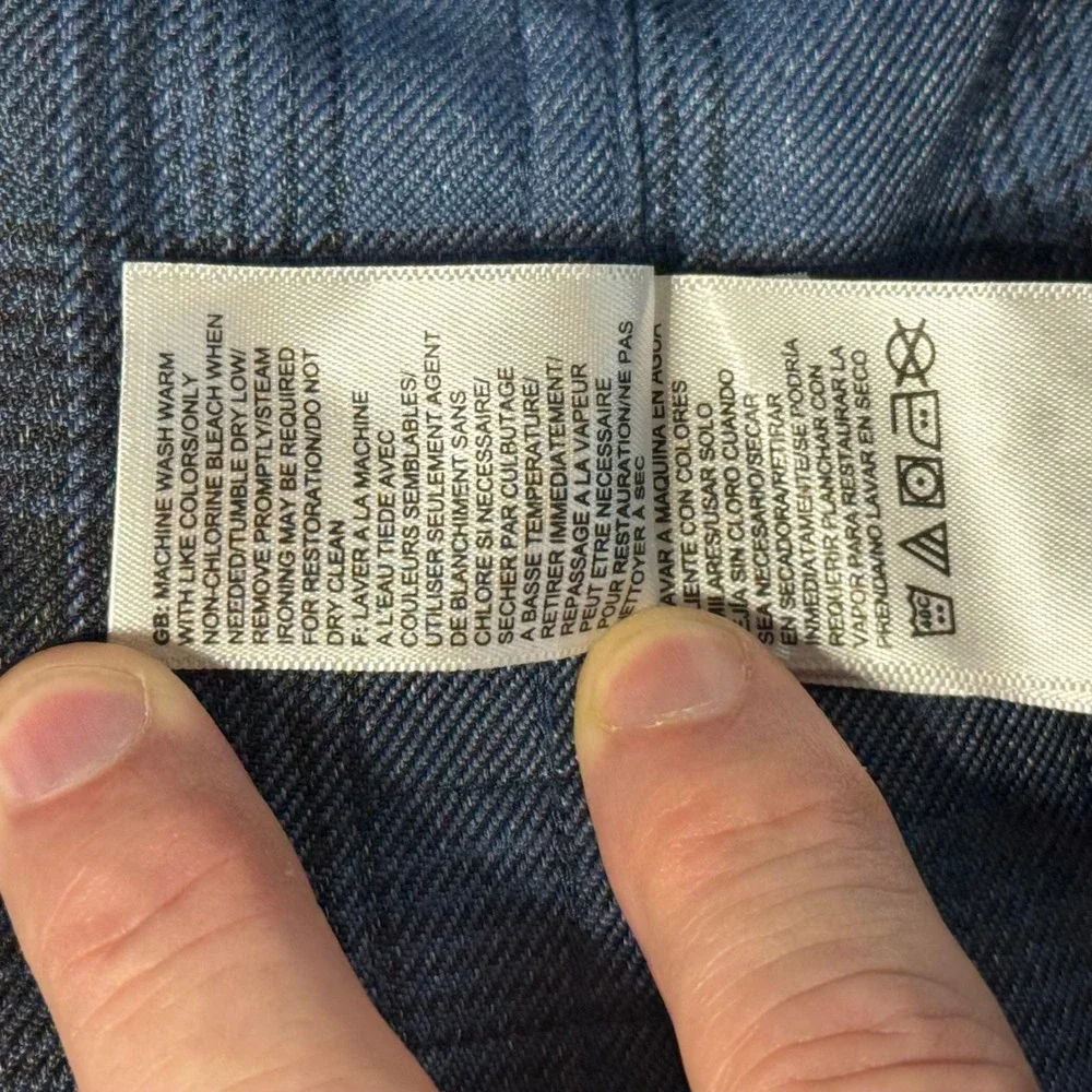 The North Face ThermoCore Flannel Blue Plaid Shirt XL with Secure Travel Pocket